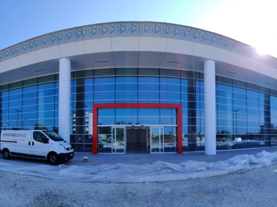 Rivestimento esterno azienda comet aa coperture