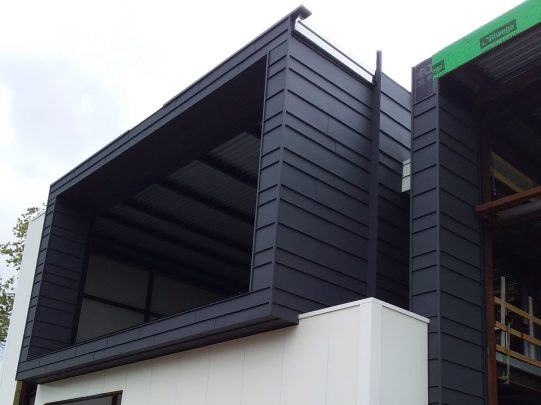 rivestimento esterno in lamiera per renault di carpi aa coperture3